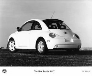 1999 Volkswagen VW New Beetle 1.8T Press Photo 0065