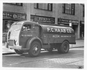 1949 White 3000 Series Truck Press Photo 0168 - FC Haab Co