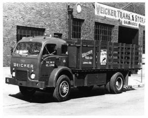 1955 White 3000 Truck Press Photo 0188 - Weicker Transfer & Storage - Denver