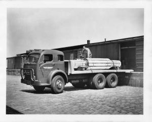 1950s White 3000 Series Truck Press Photo 0189 - Rosen Rigging & Heavy Hauling