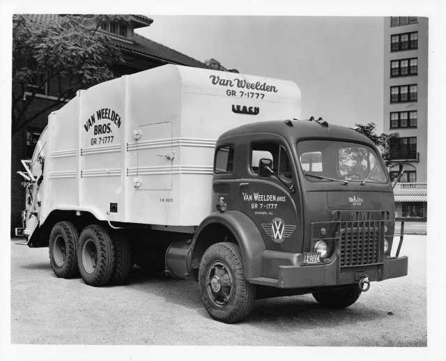 1950s White 3000 Series Truck Press Photo 0190 - Van Weelden Bros