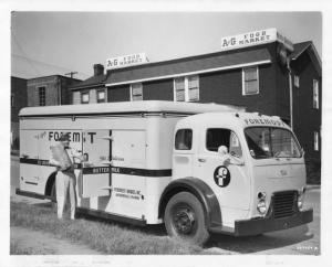1950s White 3000 Series Truck Press Photo 0196 - Foremost Dairies Inc
