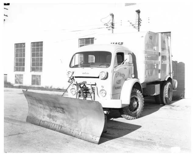 1949 White 3000 Series Truck Press Photo 0200 - Milwaukee Dept of Public Works