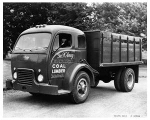 1950s White 3015 Truck Press Photo 0209 - George W Amey Building Material