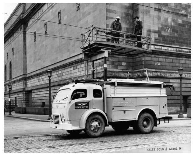 1950s White 3015 Series Truck Press Photo 0214 - Cleveland Transit System