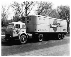 1950s White 3000 Series Truck Press Photo 0224 - Sterling Beer - Dunn Beverage
