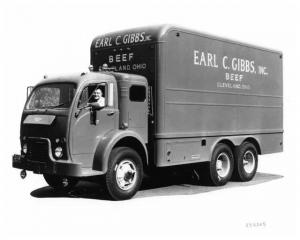 1950s White 3000 Series Truck Press Photo 0226 - Earl C Gibbs Inc - Cleveland