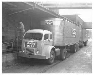 1950s White 3000 Series Truck Press Photo 0229 - Sealtest Milk