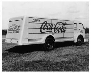 1950s White 3000 Series Truck Press Photo 0236 - Coca-Cola - Coke