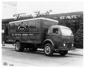 1950s White 3000 Series Truck Press Photo 0238 - White Villa Grocers