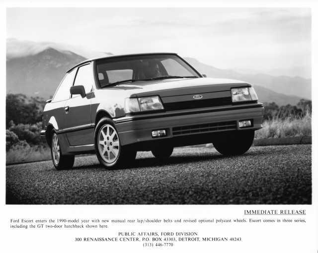 1990 Ford Escort GT Press Photo 0334
