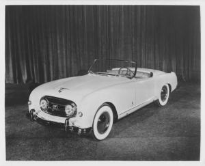 1952 Nash Healey Sports Car Press Release Photo and Release 0002