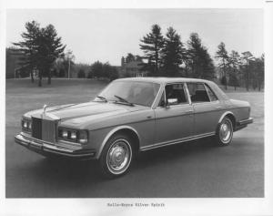 1981 Rolls-Royce Silver Spirit Press Photo and Release 0015