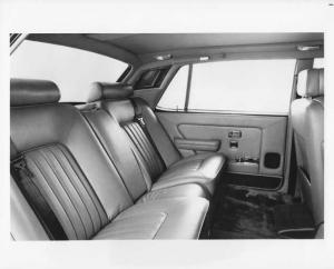 1981 Rolls-Royce Silver Spirit Interior Press Photo and Release 0016
