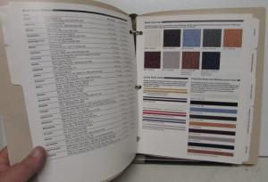 1980 Buick Dealer Album Advanced Fleet Information Data Book Riviera Regal