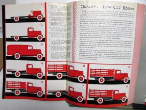 1935 GMC Truck T-16 Model 1 Half 2 Ton Sales Brochure Folder Original