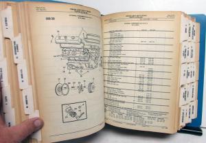 1988-1989 Dodge Light Duty Truck Dealer Parts Catalog Book Pickup Diesel Orig