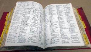 1964-74 Hollander Car & Truck Parts Interchange Book 40th Edition GM Ford Mopar