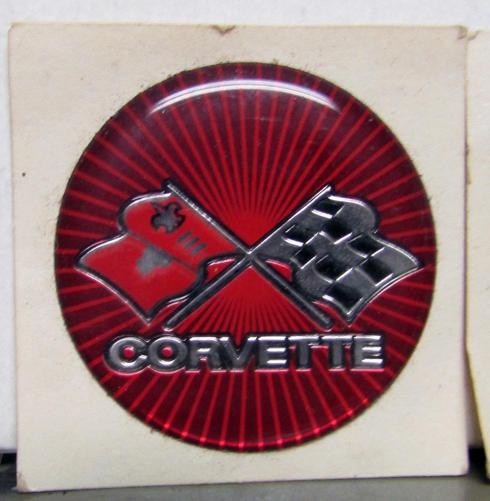 KPI C4 Corvette Wheel Center Cap – Crossed Flags Emblem – Fits 1991-1995 Chevrolet Corvette, OEM 10137865 – Taiwan Made, Vintage