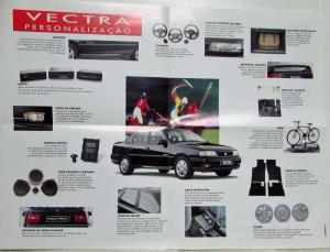 1996 Chevrolet Vectra Accessories Folder/Poster - Portuguese Text