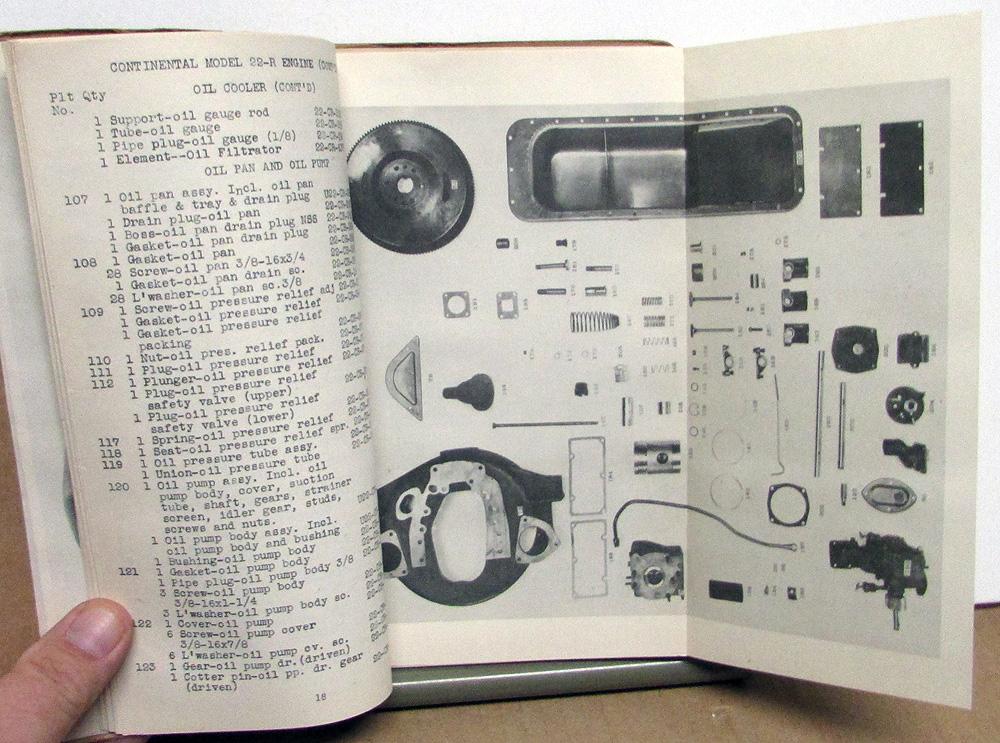 1943 1944 Oshkosh Model W709CT5 Tractor Truck Parts List Catalog Original