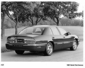 1997 Buick Park Avenue Press Photo 0198