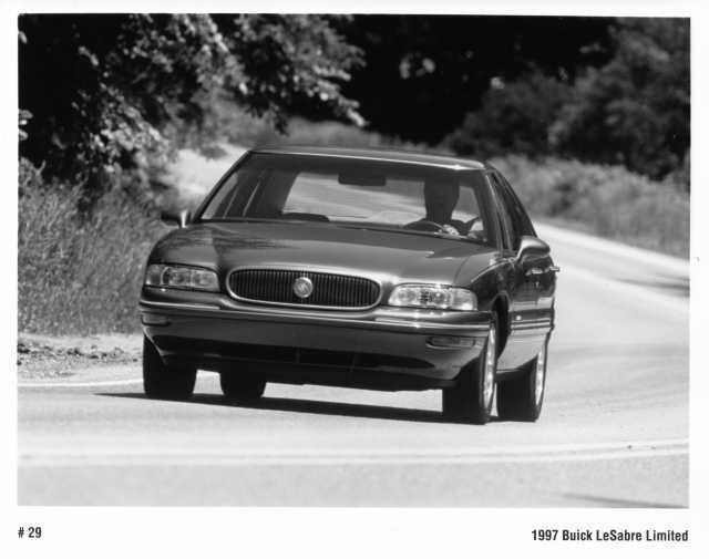 1997 Buick LeSabre Limited Press Photo 0212