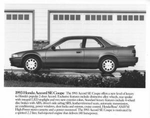 1993 Honda Accord SE Coupe Press Photo 0029