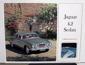 1965 Jaguar 4.2 Sedan Sales Brochure Original