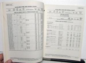 1977 GMC Medium/Heavy Duty Trucks Data Book B-1 Dealer Reference Facts Options