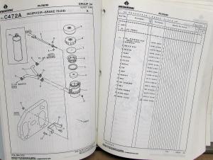1989 International Truck 700 Models PC-700/89 Parts Catalog Manual