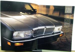 1993 Jaguar Line Sales Brochure Original