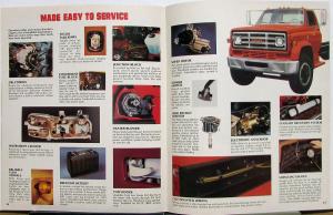 1981 GMC Medium Trucks Series 5000 6000 7000 CANADIAN Sales Brochure Original