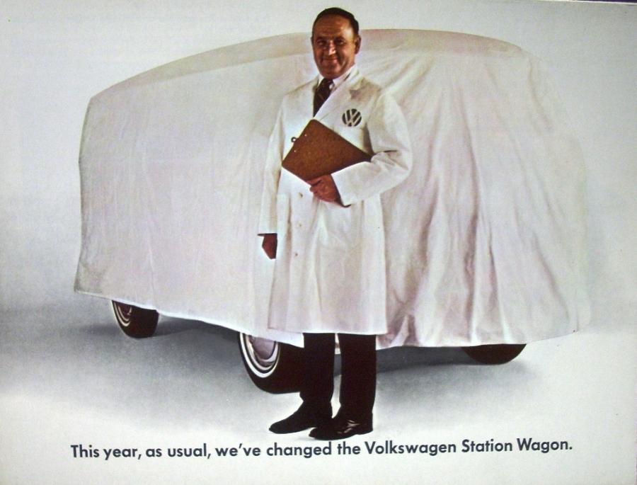 1968 Volkswagen Dealer Sales Brochure Folder Station Wagen Campmobile Original