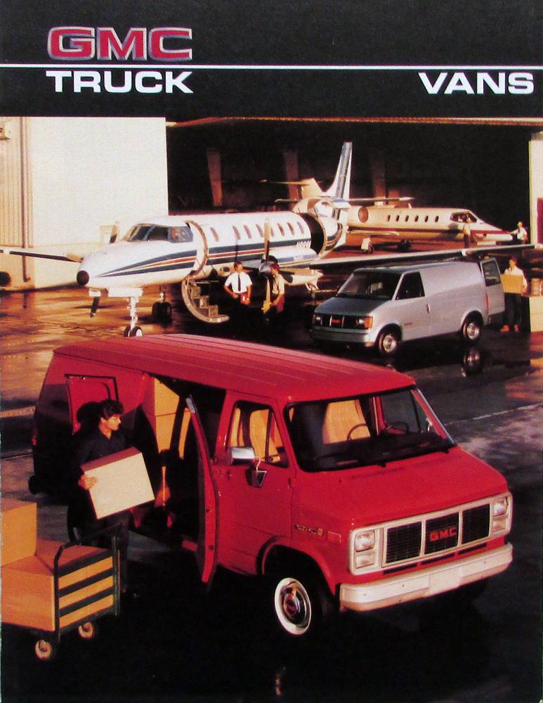 1986 GMC Vans Safari Vandura Truck CANADIAN Sales Brochure Original