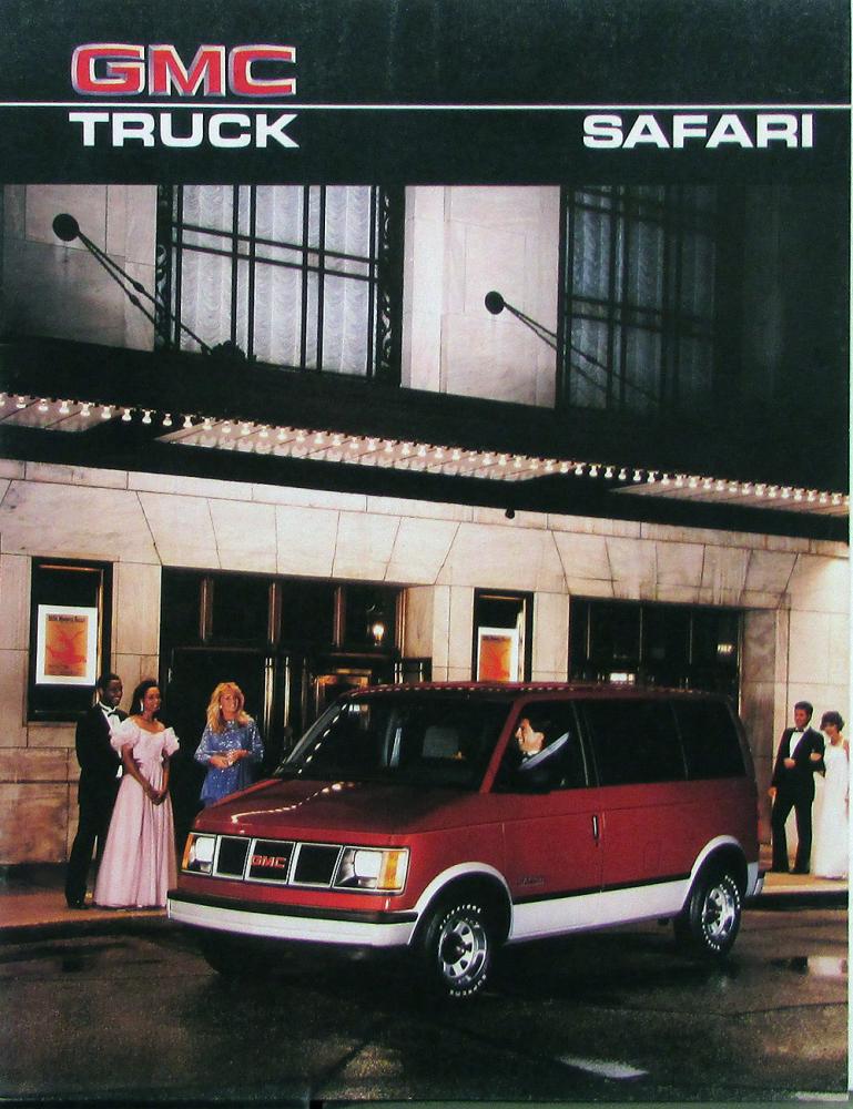1986 GMC Safari Van Truck Sales Brochure Original