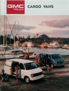 1987 GMC Safari Cargo Van Vandura Truck CANADIAN Sales Brochure Original