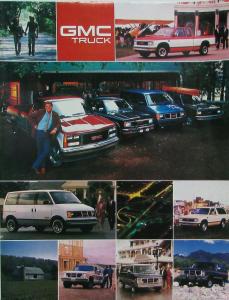 1988 GMC Truck Pickups Vans Jimmy Suburban Sales Brochure Folder Original