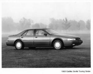 1993 Cadillac Seville Touring Sedan Press Photo 0197