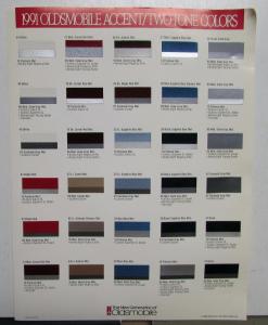 1991 Oldsmobile Dealer Album Paint Chips Upholstery Bravada Silhouette Cutlass