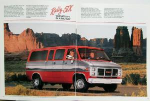 1989 GMC Safari Rally STX Vans Truck CANADIAN Sales Brochure Original