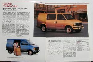 1990 GMC Vans Cab & Chassis F/C Models Truck Sales Brochure Original