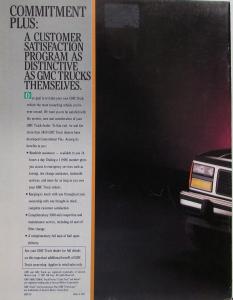 1992 GMC  Pickup Truck Van Utility Vehicles Trailering Sales Brochure Original