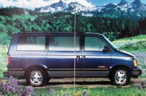 1993 GMC Safari Rally Vans Truck Sales Brochure Original