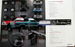 1994 GMC Sonoma Regular Cab & Club Coupe Pickup Truck Sales Brochure Original