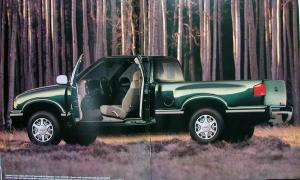 1996 GMC Sonoma Pickup Truck SL SLS SLE Models Sales Brochure Original