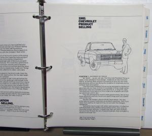 1981 Chevrolet Dealers Album Truck Values Book Paint Chips Upholstery Options