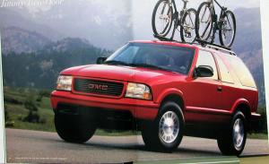 1999 GMC Truck Jimmy SUV Sales Brochure Original