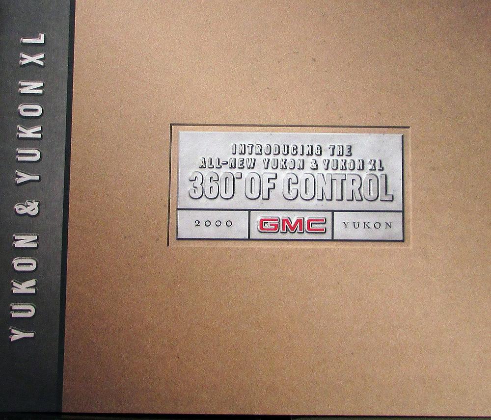 2000 GMC Yukon & Yukon XL SUV Truck Sales Brochure Original