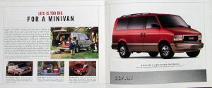 2001 GMC Pickup Truck Van SUV Product Guide Sales Brochure Original